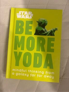 BOOK - STAR WARS BE MORE YODA HARDCOVER